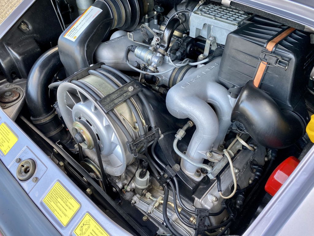 Porsche 911 Carrera 3.2