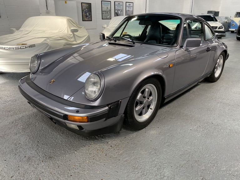 Porsche 911 Carrera 3.2