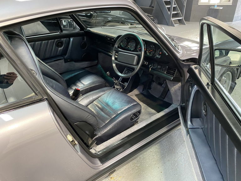 Porsche 911 Carrera 3.2