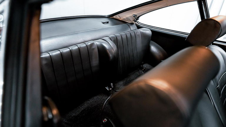 Porsche 911 S (F-Modell)