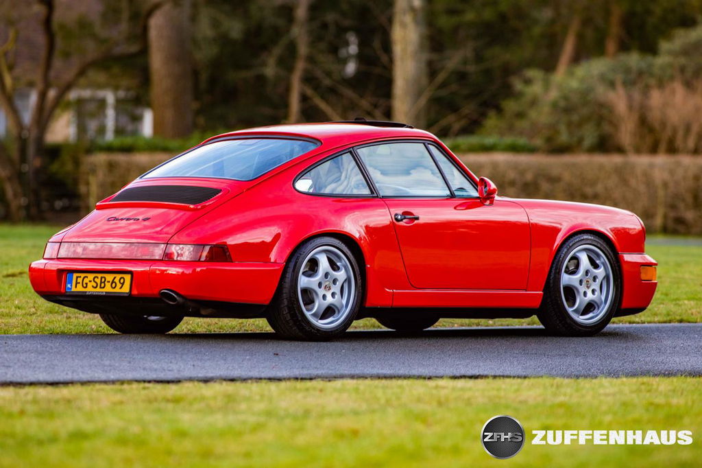 Porsche 964 Carrera 4