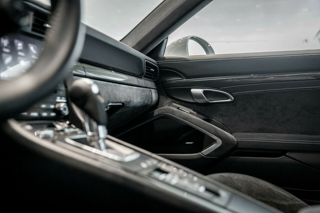 Porsche 991.2 Carrera GTS