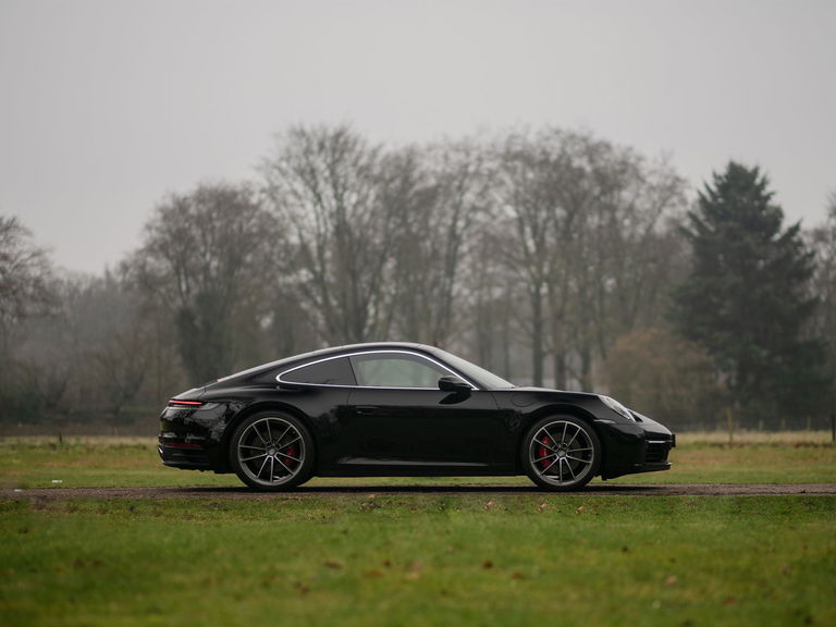 Porsche 992 Carrera 4S