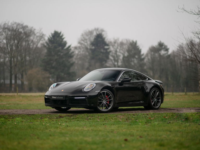 Porsche 992 Carrera 4S