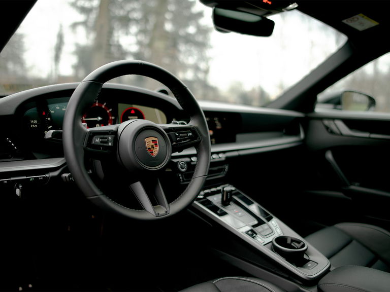 Porsche 992 Carrera 4S