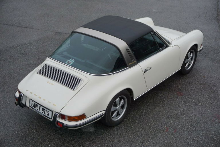 Porsche 911 S (F-Modell)