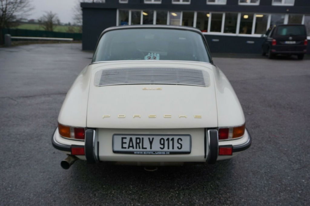 Porsche 911 S (F-Modell)