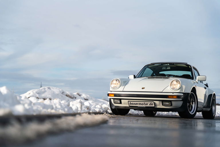 Porsche 911 Turbo 3.3
