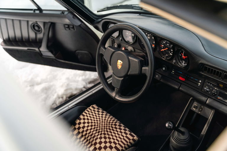 Porsche 911 Turbo 3.3