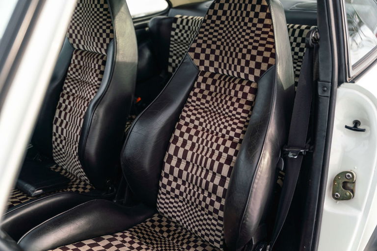 Porsche 911 Turbo 3.3