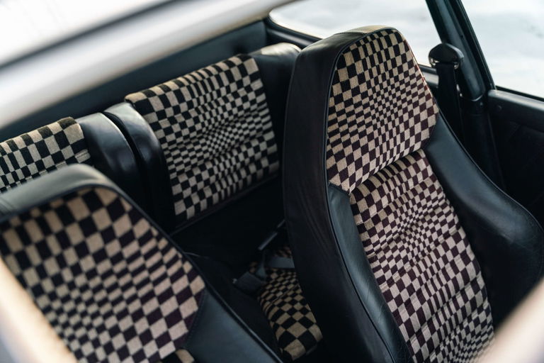 Porsche 911 Turbo 3.3