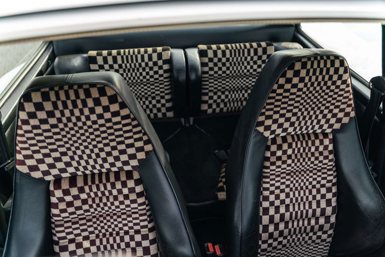 Porsche 911 Turbo 3.3