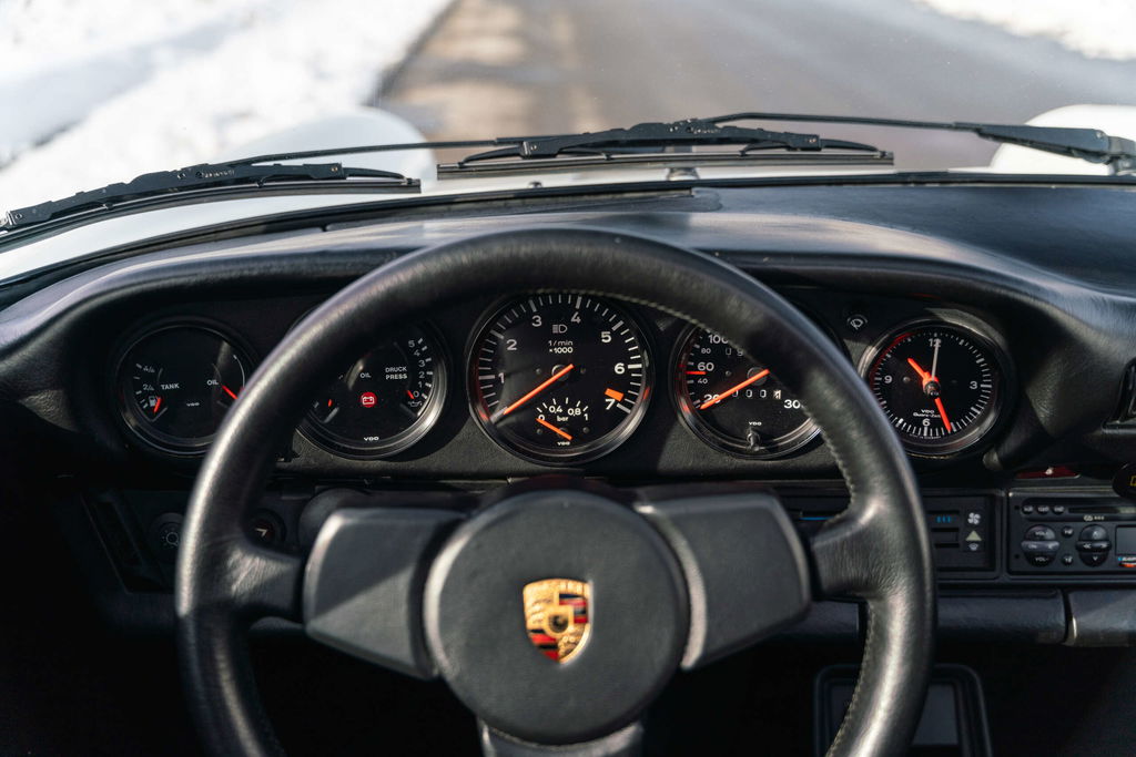 Porsche 911 Turbo 3.3