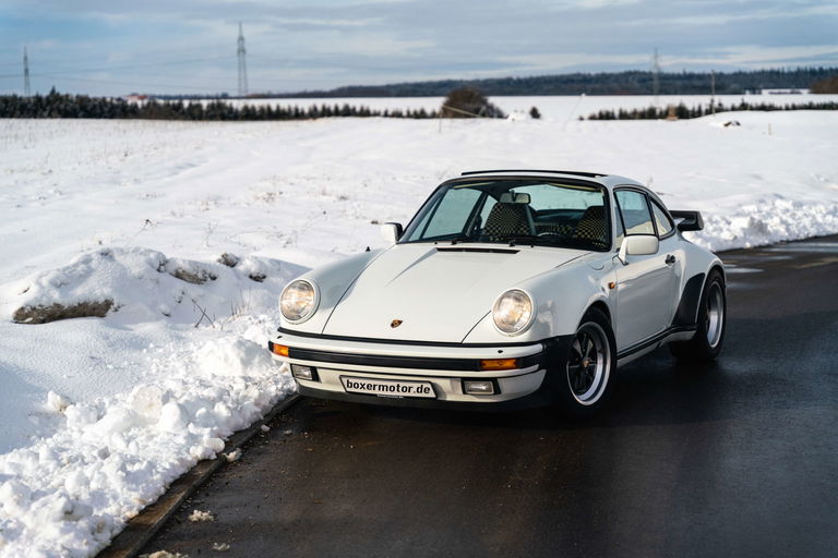 Porsche 911 Turbo 3.3