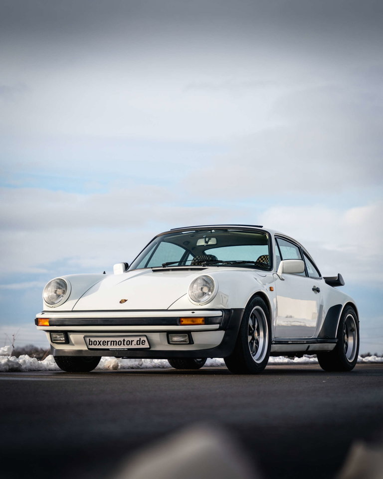Porsche 911 Turbo 3.3