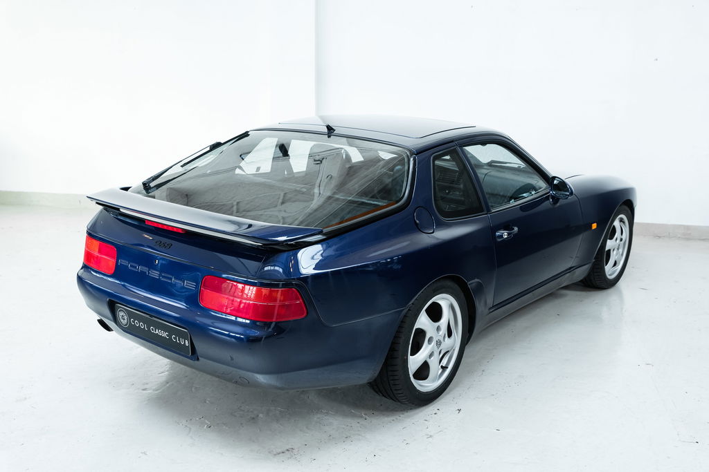 Porsche 968