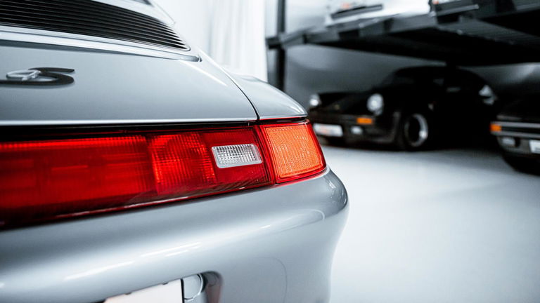 Porsche 993 Carrera 4S