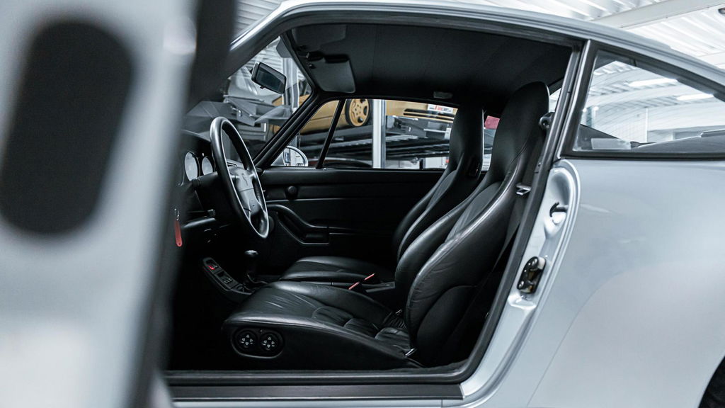 Porsche 993 Carrera 4S