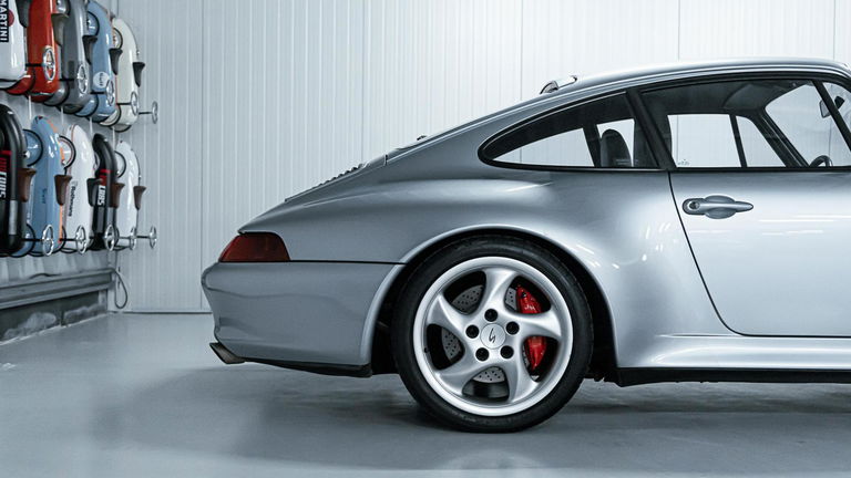 Porsche 993 Carrera 4S