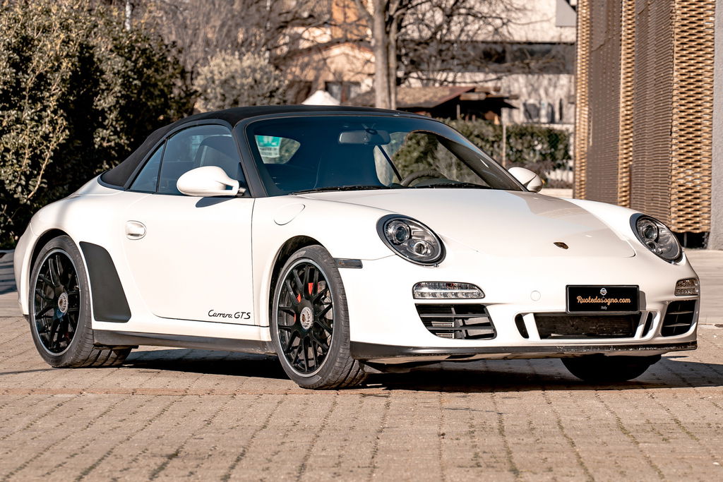 Porsche 997.2 Carrera GTS