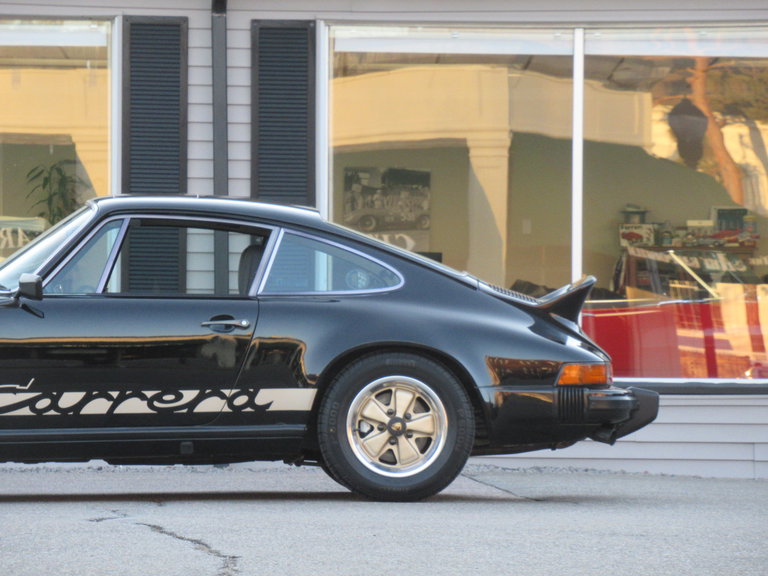 Porsche 911 Carrera (US)