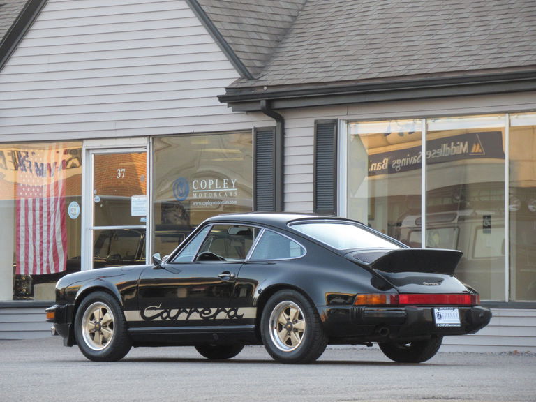 Porsche 911 Carrera (US)