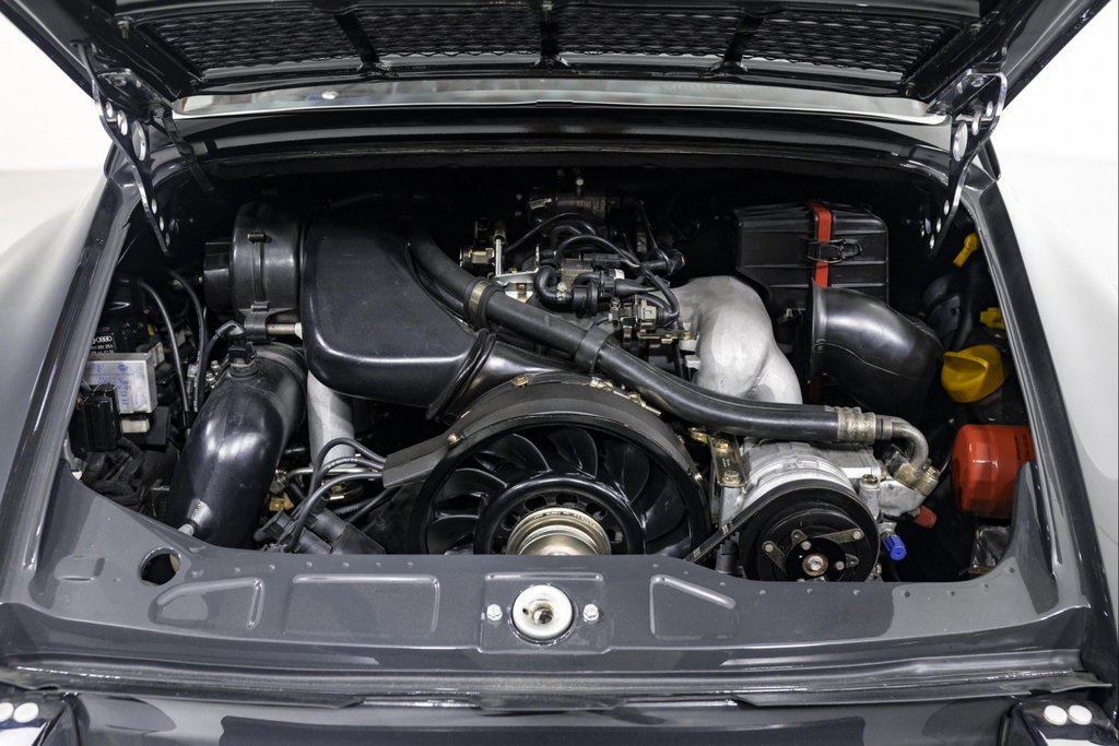 Porsche 911 Backdate