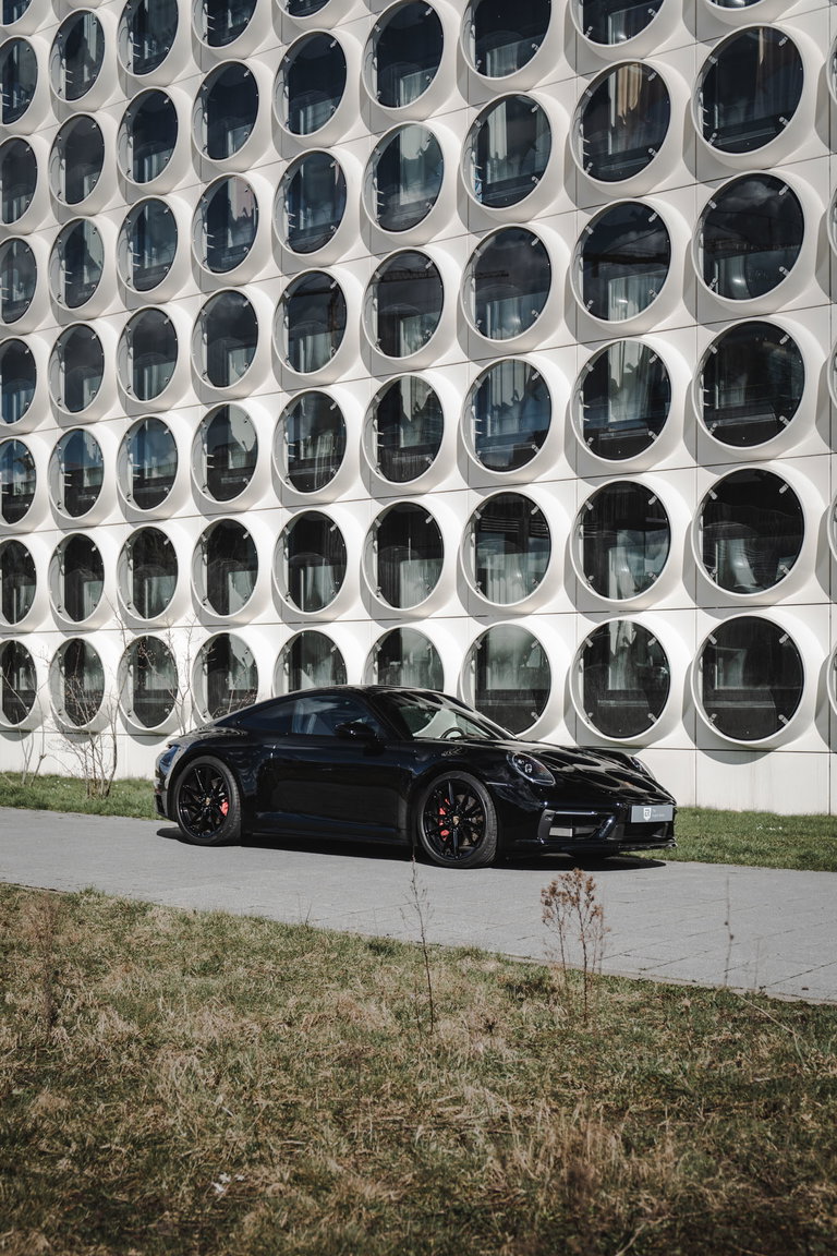 Porsche 992 Carrera 4S