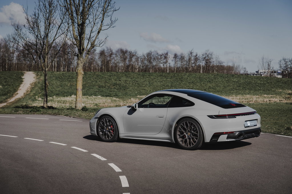 Porsche 992 Carrera S