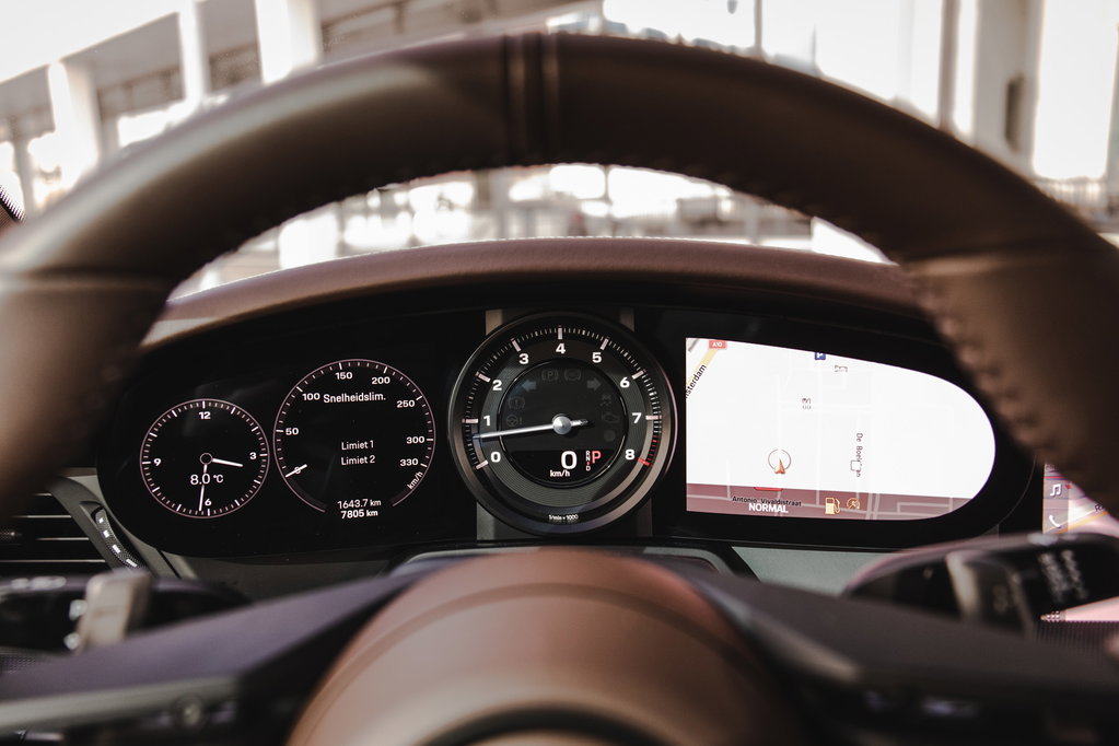 Porsche 992 Carrera 4S
