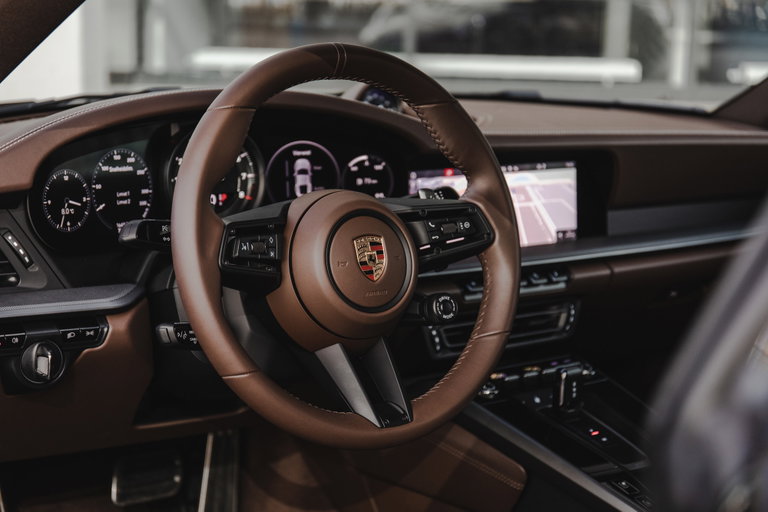 Porsche 992 Carrera 4S