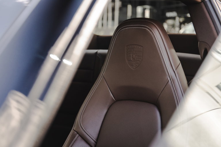 Porsche 992 Carrera 4S