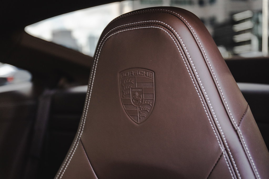 Porsche 992 Carrera 4S