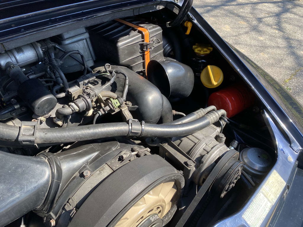 Porsche 964 Carrera 4