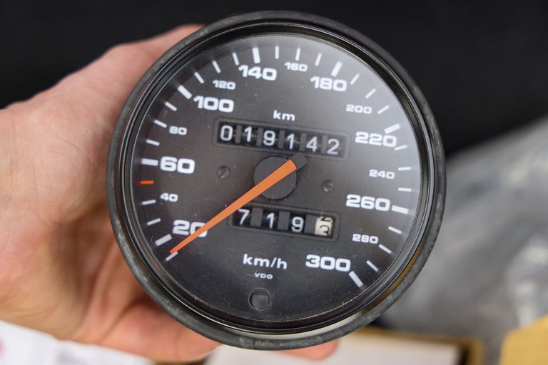 Porsche 964 Carrera 2 Speedster