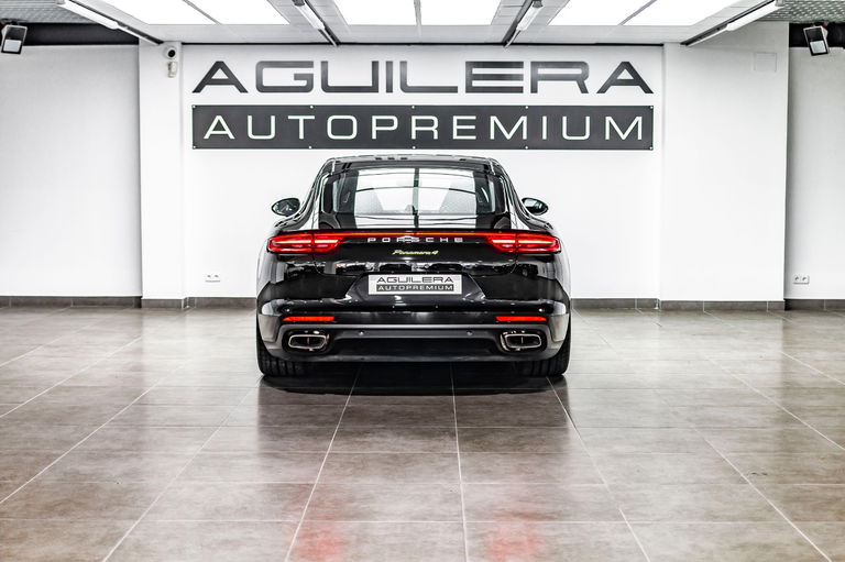 Porsche Panamera 4 E-Hybrid