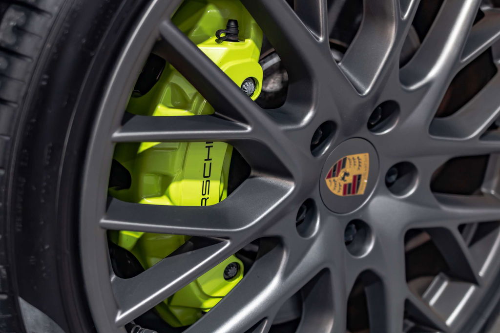 Porsche Panamera 4 E-Hybrid