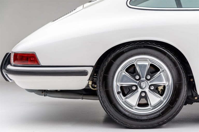 Porsche 911 S (F-Modell)