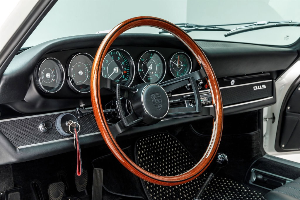 Porsche 911 S (F-Modell)