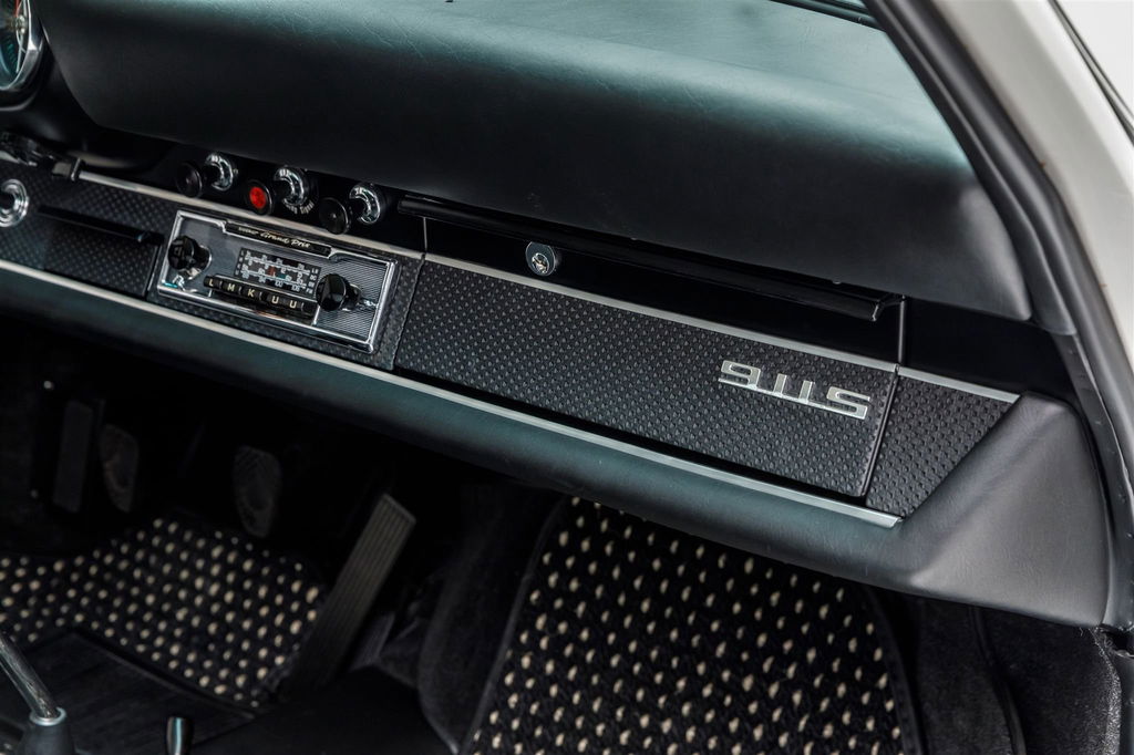 Porsche 911 S (F-Modell)