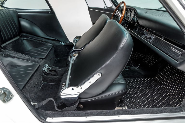 Porsche 911 S (F-Modell)