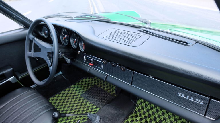 Porsche 911 S (F-Modell)