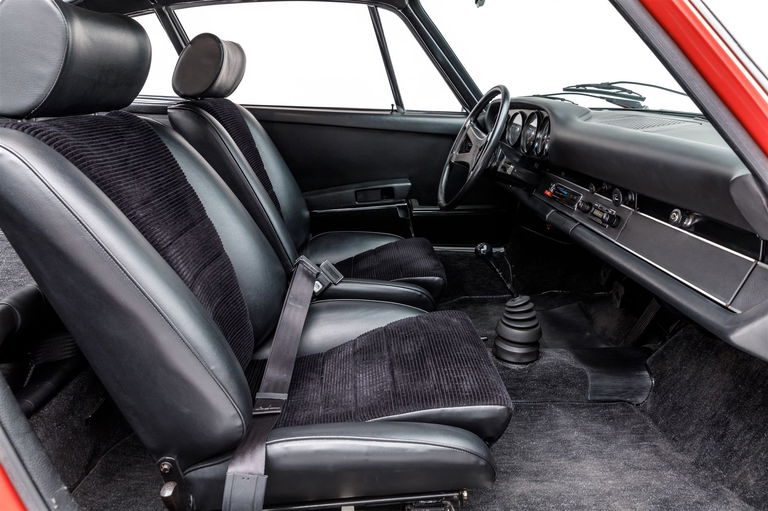 Porsche 911 Carrera RS