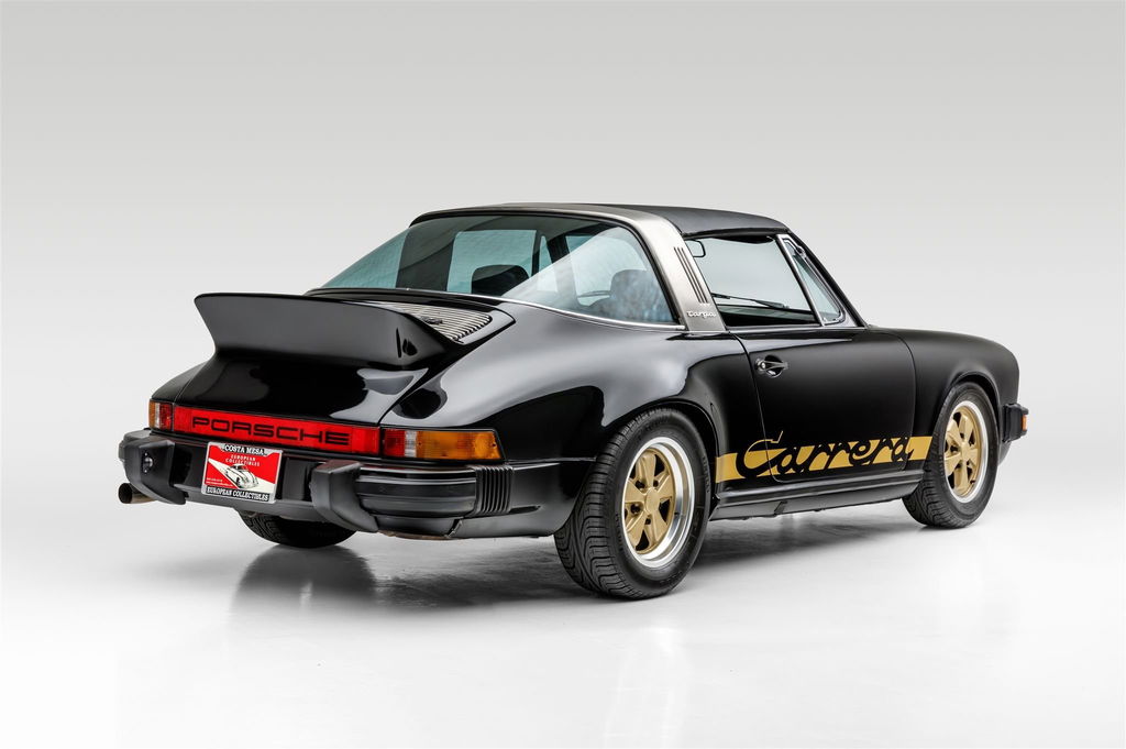 Porsche 911 Carrera (US)