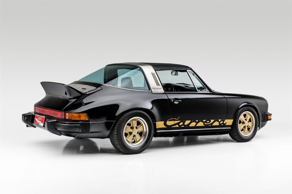 Porsche 911 Carrera (US)