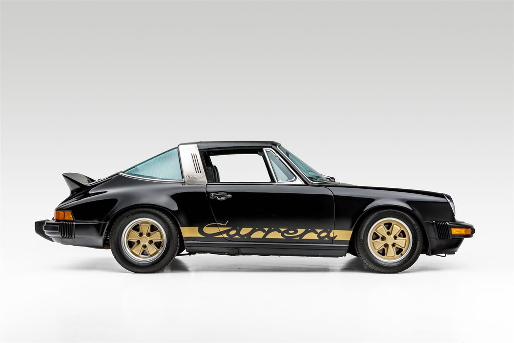 Porsche 911 Carrera (US)