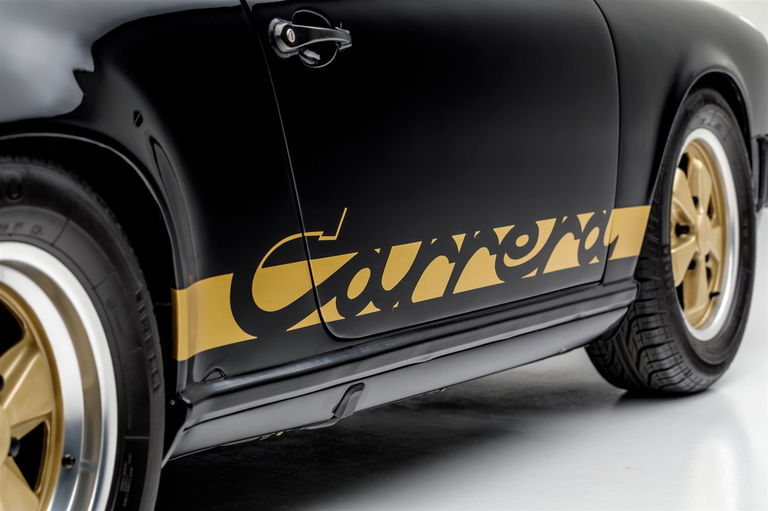 Porsche 911 Carrera (US)