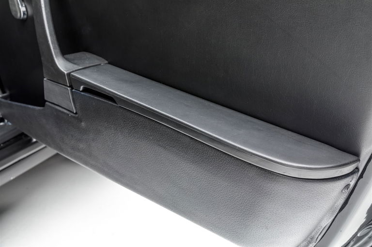 Porsche 911 Carrera (US)