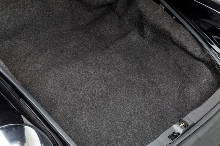 Porsche 911 Carrera (US)