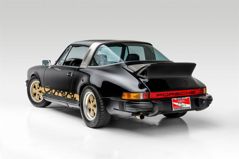 Porsche 911 Carrera (US)